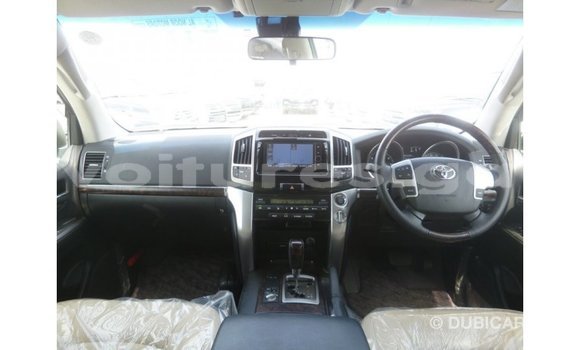 Buy Import Toyota Land Cruiser Other Car in Import - Dubai in Estuary Buy Import Toyota Land Cruiser Other Car in Import - Dubai in Estuary