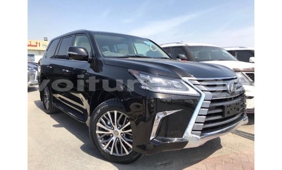 Acheter Import Voiture Lexus LX Noir à Import - Dubai, Estuaire Acheter Import Voiture Lexus LX Noir à Import - Dubai, Estuaire