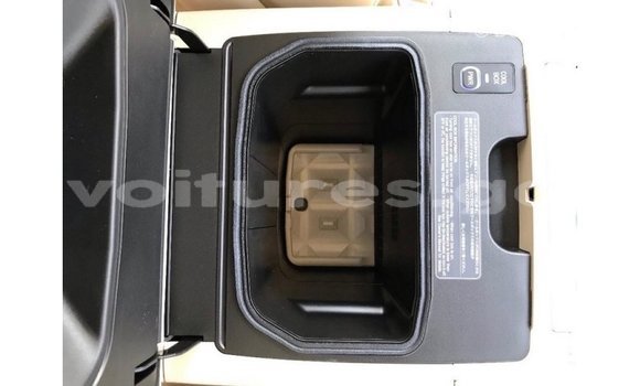 Acheter Import Voiture Lexus LX Noir à Import - Dubai, Estuaire Acheter Import Voiture Lexus LX Noir à Import - Dubai, Estuaire