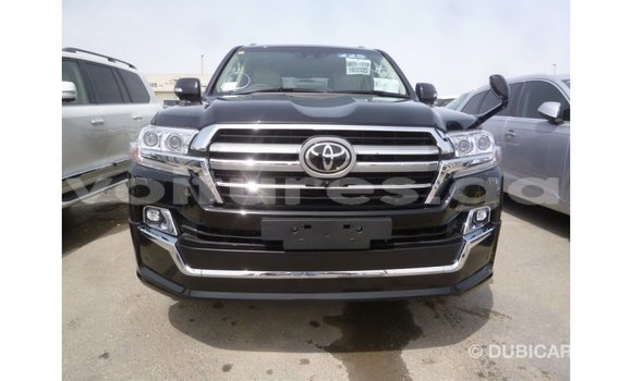 Acheter Import Voiture Toyota Land Cruiser Noir à Import - Dubai, Estuaire Acheter Import Voiture Toyota Land Cruiser Noir à Import - Dubai, Estuaire
