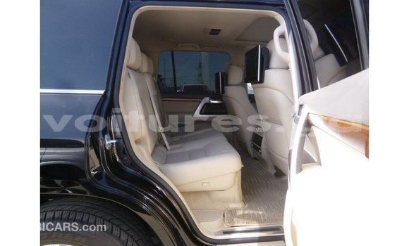 Buy Import Toyota Land Cruiser Black Car in Import - Dubai in Estuary Buy Import Toyota Land Cruiser Black Car in Import - Dubai in Estuary