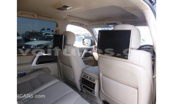 Buy Import Toyota Land Cruiser Black Car in Import - Dubai in Estuary Buy Import Toyota Land Cruiser Black Car in Import - Dubai in Estuary