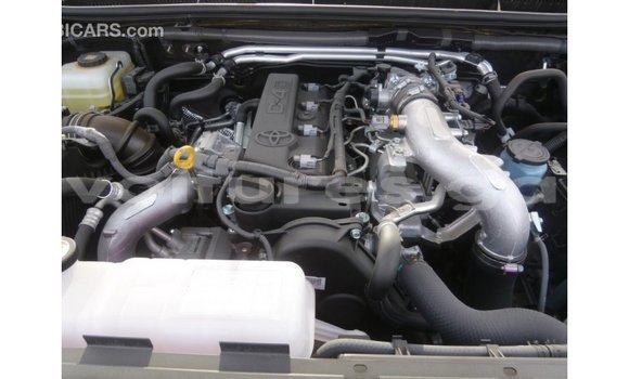 Acheter Import Voiture Toyota Prado Autre à Import - Dubai, Estuaire Acheter Import Voiture Toyota Prado Autre à Import - Dubai, Estuaire