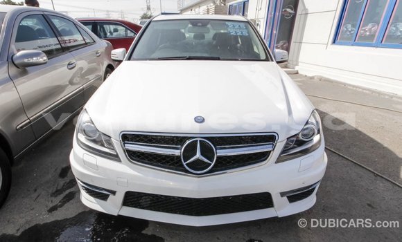 Buy Import Mercedes-Benz 200 White Car in Import - Dubai in Estuary Buy Import Mercedes-Benz 200 White Car in Import - Dubai in Estuary