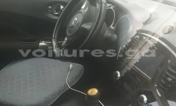 Sayi Na hannu Nissan Juke Black Mota in Libreville a estuary Sayi Na hannu Nissan Juke Black Mota in Libreville a estuary