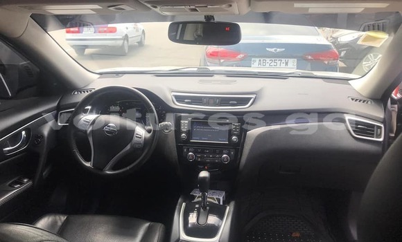 Acheter Occasion Voiture Nissan Rogue Gris à Libreville, Estuaire Acheter Occasion Voiture Nissan Rogue Gris à Libreville, Estuaire