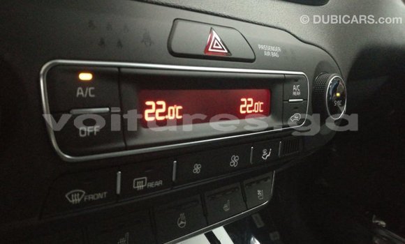 Acheter Import Voiture Kia Sorento Marron à Import - Dubai, Estuaire Acheter Import Voiture Kia Sorento Marron à Import - Dubai, Estuaire