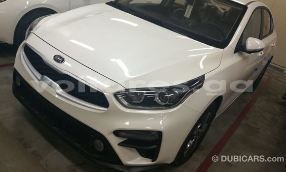 Acheter Import Voiture Kia Cerato Blanc à Import - Dubai, Estuaire Acheter Import Voiture Kia Cerato Blanc à Import - Dubai, Estuaire