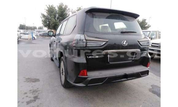 Acheter Import Voiture Lexus LX Noir à Import - Dubai, Estuaire Acheter Import Voiture Lexus LX Noir à Import - Dubai, Estuaire