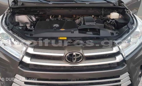 Sayi Imported Toyota Highlander Sauran Mota in Import - Dubai a estuary Sayi Imported Toyota Highlander Sauran Mota in Import - Dubai a estuary
