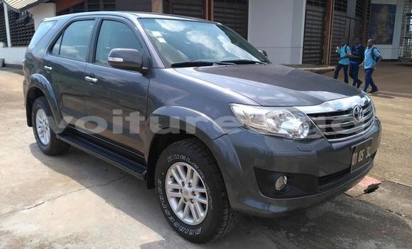 Sayi Imported Toyota Fortuner M Mota in Libreville a estuary Sayi Imported Toyota Fortuner M Mota in Libreville a estuary