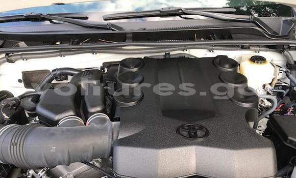 Sayi Na hannu Toyota 4Runner Green Mota in Libreville a estuary Sayi Na hannu Toyota 4Runner Green Mota in Libreville a estuary