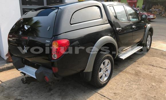 Buy Used Mitsubishi L200 Silver Car in Libreville in Estuary Buy Used Mitsubishi L200 Silver Car in Libreville in Estuary