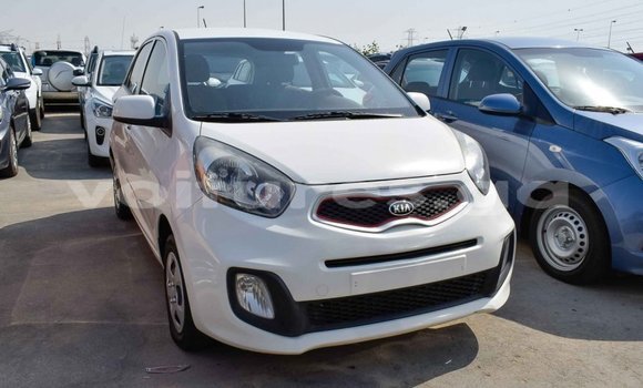 Acheter Import Voiture Kia Picanto Blanc à Import - Dubai, Estuaire Acheter Import Voiture Kia Picanto Blanc à Import - Dubai, Estuaire