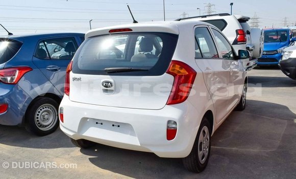 Acheter Import Voiture Kia Picanto Blanc à Import - Dubai, Estuaire Acheter Import Voiture Kia Picanto Blanc à Import - Dubai, Estuaire