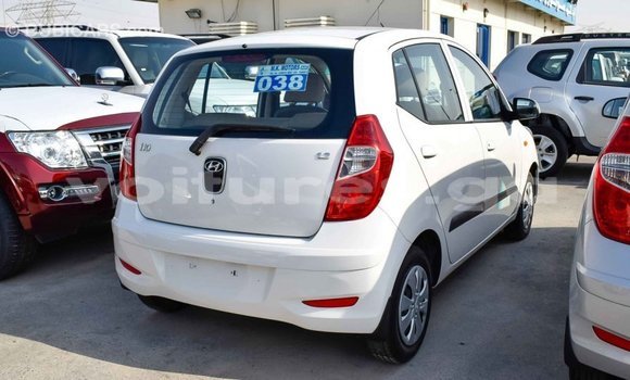 Acheter Import Voiture Hyundai i10 Blanc à Import - Dubai, Estuaire Acheter Import Voiture Hyundai i10 Blanc à Import - Dubai, Estuaire