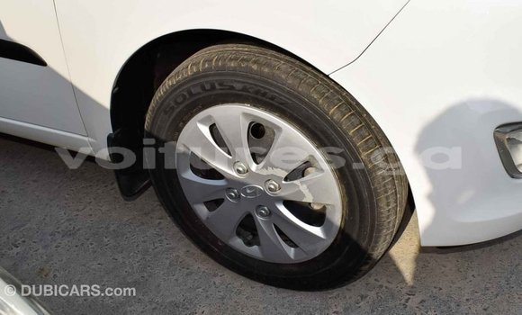 Acheter Import Voiture Hyundai i10 Blanc à Import - Dubai, Estuaire Acheter Import Voiture Hyundai i10 Blanc à Import - Dubai, Estuaire