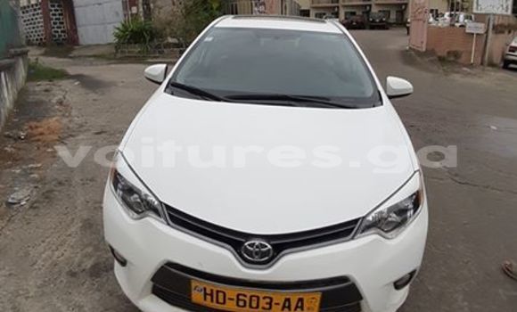 Acheter Occasion Voiture Toyota Corolla Blanc à Libreville, Estuaire Acheter Occasion Voiture Toyota Corolla Blanc à Libreville, Estuaire