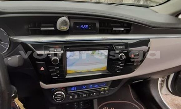 Acheter Occasion Voiture Toyota Corolla Blanc à Libreville, Estuaire Acheter Occasion Voiture Toyota Corolla Blanc à Libreville, Estuaire