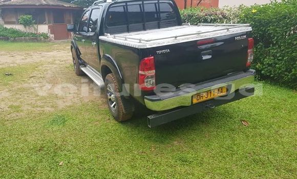 Acheter Occasion Voiture Toyota Hilux Noir à Libreville, Estuaire Acheter Occasion Voiture Toyota Hilux Noir à Libreville, Estuaire