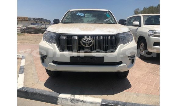 Acheter Import Voiture Toyota Prado Blanc à Import - Dubai, Estuaire Acheter Import Voiture Toyota Prado Blanc à Import - Dubai, Estuaire