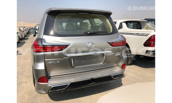 Acheter Import Voiture Lexus LX Autre à Import - Dubai, Estuaire Acheter Import Voiture Lexus LX Autre à Import - Dubai, Estuaire