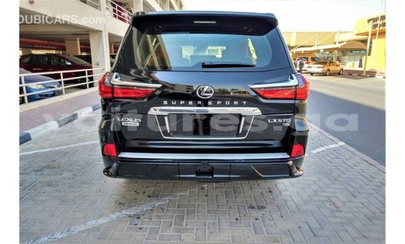 Acheter Import Voiture Lexus LX Noir à Import - Dubai, Estuaire Acheter Import Voiture Lexus LX Noir à Import - Dubai, Estuaire
