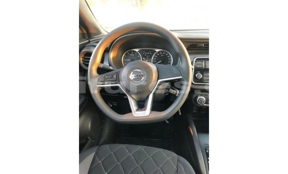 Acheter Import Utilitaire Nissan Evalia Noir à Import - Dubai, Estuaire Acheter Import Utilitaire Nissan Evalia Noir à Import - Dubai, Estuaire