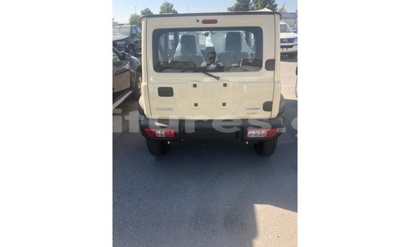 Acheter Import Voiture Suzuki Jimny Beige à Import - Dubai, Estuaire Acheter Import Voiture Suzuki Jimny Beige à Import - Dubai, Estuaire