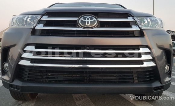 Sayi Imported Toyota Highlander Sauran Mota in Import - Dubai a estuary Sayi Imported Toyota Highlander Sauran Mota in Import - Dubai a estuary