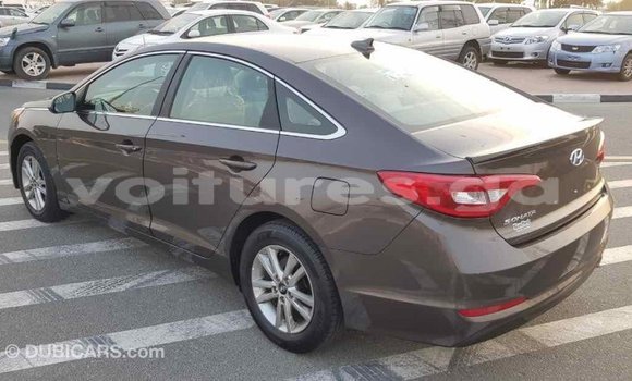 Acheter Import Voiture Hyundai Sonata Marron à Import - Dubai, Estuaire Acheter Import Voiture Hyundai Sonata Marron à Import - Dubai, Estuaire