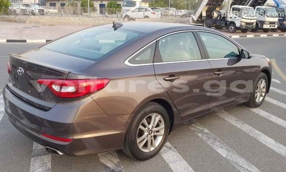 Acheter Import Voiture Hyundai Sonata Marron à Import - Dubai, Estuaire Acheter Import Voiture Hyundai Sonata Marron à Import - Dubai, Estuaire