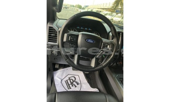 Acheter Import Voiture Ford Club Wagon Blanc à Import - Dubai, Estuaire Acheter Import Voiture Ford Club Wagon Blanc à Import - Dubai, Estuaire