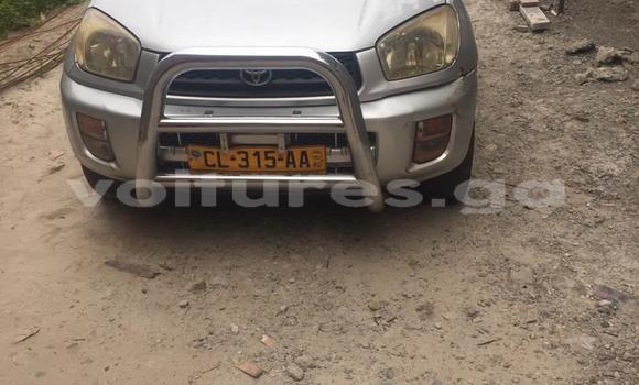 Acheter Occasion Voiture Toyota RAV4 Gris à Port–Gentil, Ogooué-Maritime Acheter Occasion Voiture Toyota RAV4 Gris à Port–Gentil, Ogooué-Maritime