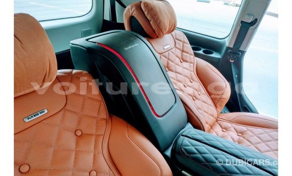 Buy Import Toyota Land Cruiser Black Car in Import - Dubai in Estuary Buy Import Toyota Land Cruiser Black Car in Import - Dubai in Estuary