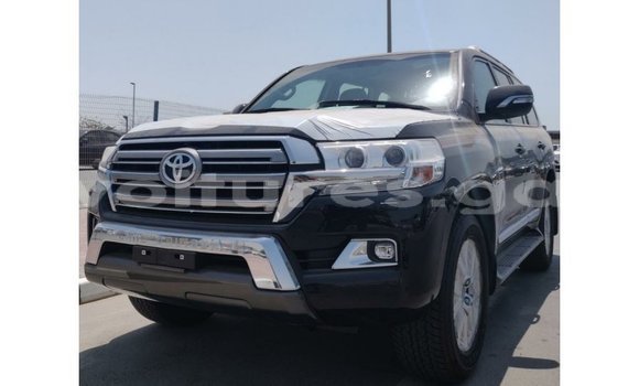 Buy Import Toyota Land Cruiser Other Car in Import - Dubai in Estuary Buy Import Toyota Land Cruiser Other Car in Import - Dubai in Estuary
