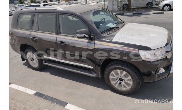 Buy Import Toyota Land Cruiser Other Car in Import - Dubai in Estuary Buy Import Toyota Land Cruiser Other Car in Import - Dubai in Estuary