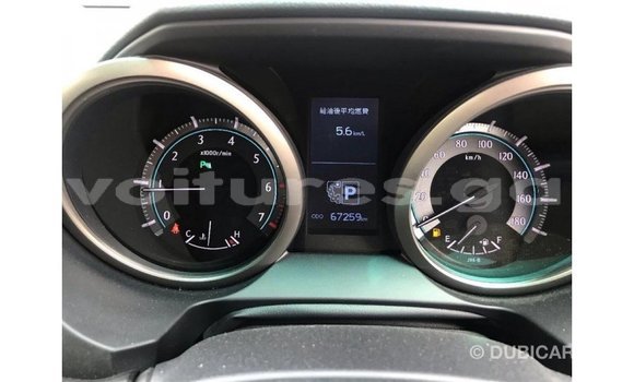 Acheter Import Voiture Toyota Land Cruiser Noir à Import - Dubai, Estuaire Acheter Import Voiture Toyota Land Cruiser Noir à Import - Dubai, Estuaire