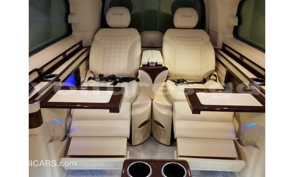 Acheter Import Voiture Mercedes-Benz 250 Noir à Import - Dubai, Estuaire Acheter Import Voiture Mercedes-Benz 250 Noir à Import - Dubai, Estuaire