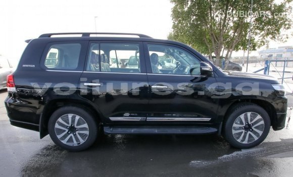 Buy Import Toyota Land Cruiser Black Car in Import - Dubai in Estuary Buy Import Toyota Land Cruiser Black Car in Import - Dubai in Estuary