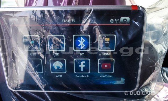 Acheter Import Voiture Toyota Land Cruiser Blanc à Import - Dubai, Estuaire Acheter Import Voiture Toyota Land Cruiser Blanc à Import - Dubai, Estuaire