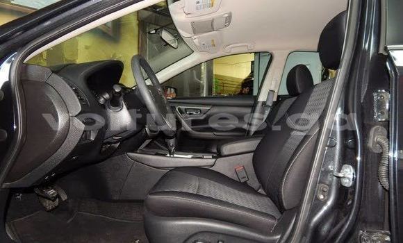 Acheter Occasion Voiture Nissan Altima Noir à Libreville, Estuaire Acheter Occasion Voiture Nissan Altima Noir à Libreville, Estuaire