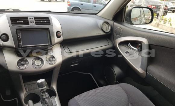 Buy Used Toyota RAV4 Black Car in Fougamou in Ngounie Buy Used Toyota RAV4 Black Car in Fougamou in Ngounie