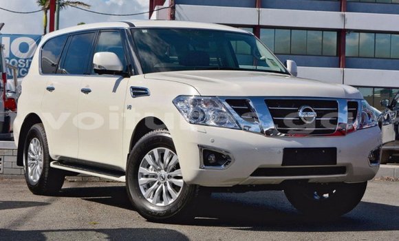 Acheter Import Voiture Nissan Patrol Blanc à Import - Dubai, Estuaire Acheter Import Voiture Nissan Patrol Blanc à Import - Dubai, Estuaire