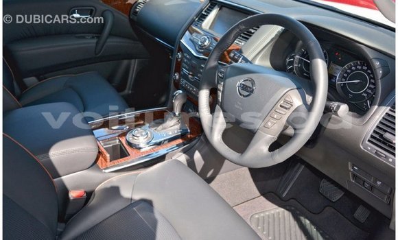 Acheter Import Voiture Nissan Patrol Blanc à Import - Dubai, Estuaire Acheter Import Voiture Nissan Patrol Blanc à Import - Dubai, Estuaire