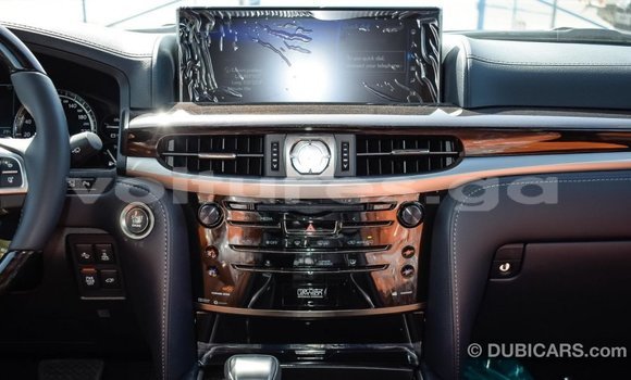 Acheter Import Voiture Lexus LX Blanc à Import - Dubai, Estuaire Acheter Import Voiture Lexus LX Blanc à Import - Dubai, Estuaire