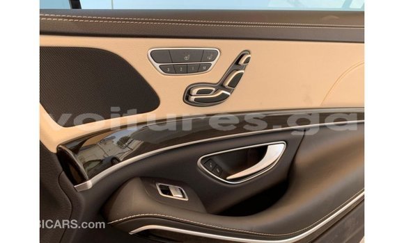 Acheter Import Voiture Mercedes-Benz 190 Blanc à Import - Dubai, Estuaire Acheter Import Voiture Mercedes-Benz 190 Blanc à Import - Dubai, Estuaire