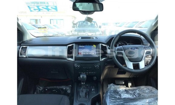 Acheter Import Voiture Ford Ranger Noir à Import - Dubai, Estuaire Acheter Import Voiture Ford Ranger Noir à Import - Dubai, Estuaire