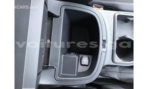 Acheter Import Voiture Mercedes-Benz 250 Rouge à Import - Dubai, Estuaire Acheter Import Voiture Mercedes-Benz 250 Rouge à Import - Dubai, Estuaire