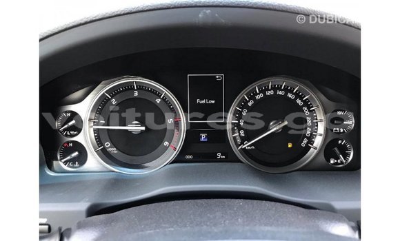 Acheter Import Voiture Toyota Land Cruiser Noir à Import - Dubai, Estuaire Acheter Import Voiture Toyota Land Cruiser Noir à Import - Dubai, Estuaire